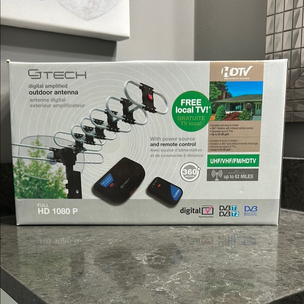 Digital Amplified Outdoor Antenna - Black